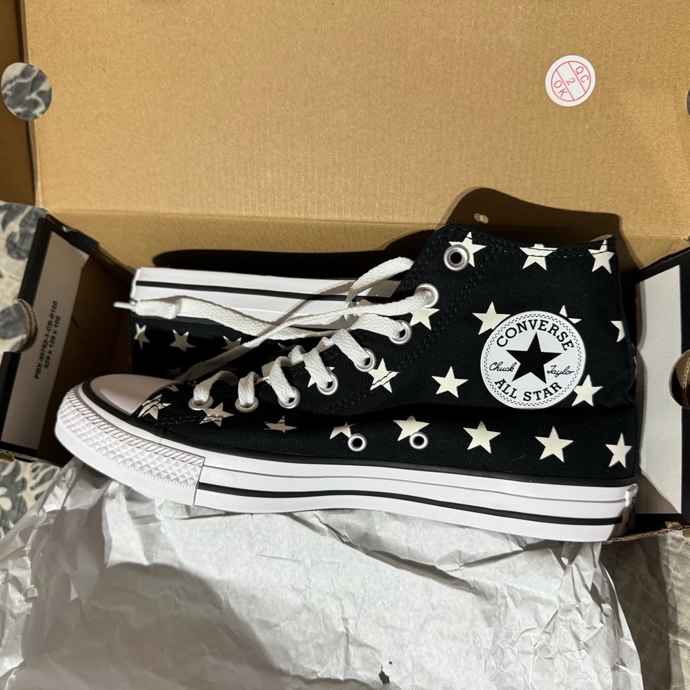 Converse Black and White Star High-Tops